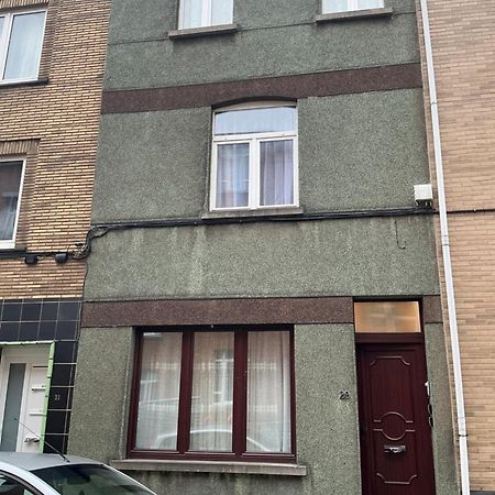 Appartement Spacieux Avec Terrasse Et Garage Prive Bruxelas Exterior foto
